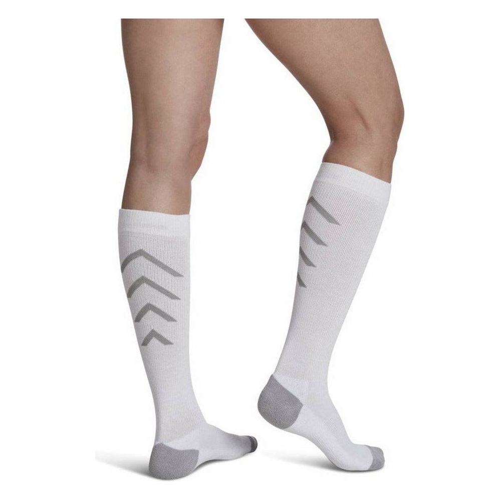 Sigvaris Unisex Athletic Recovery Compression Sock 15-20 mmHg White