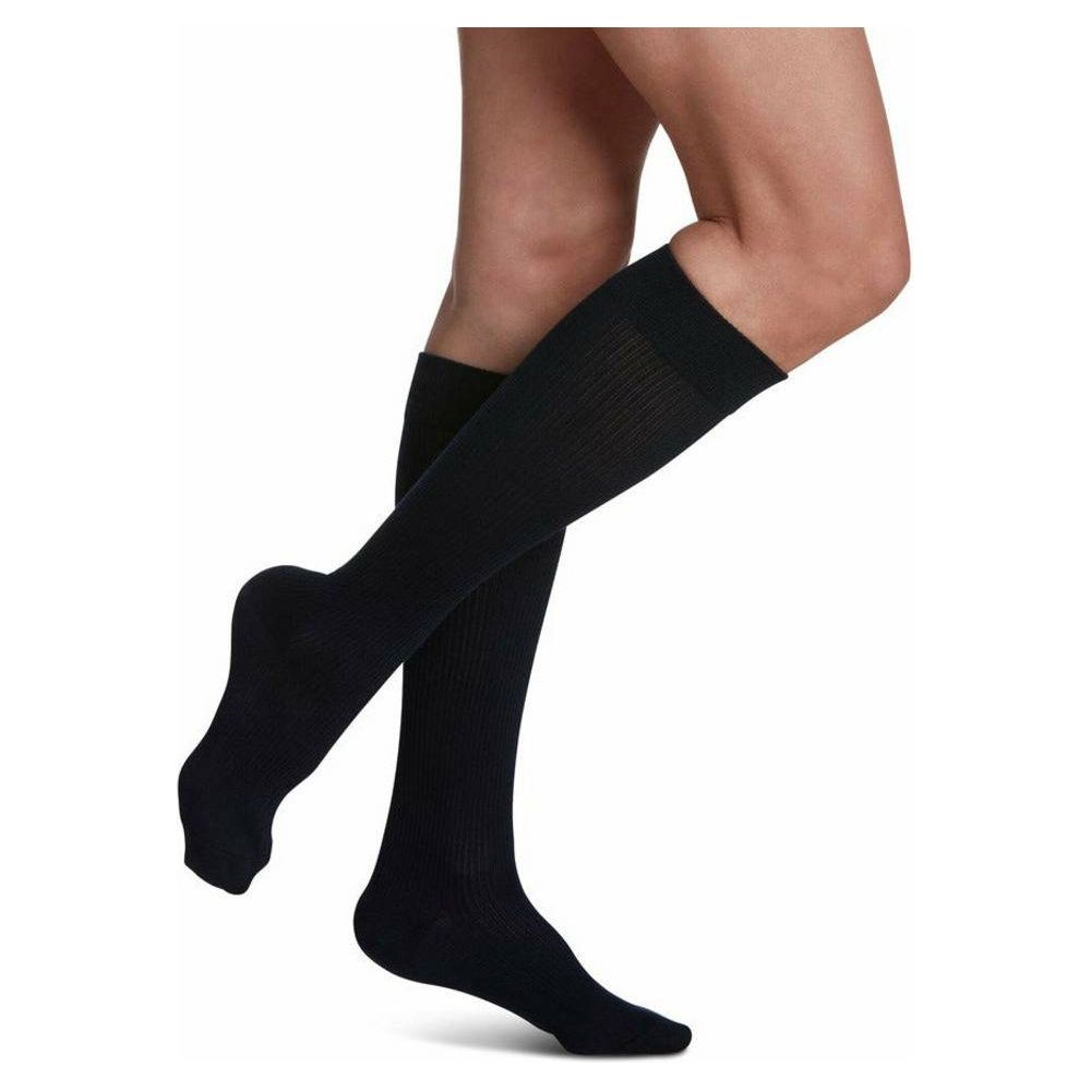 Sigvaris Casual Cotton Compression Socks 15-20 mmHg for Women Navy
