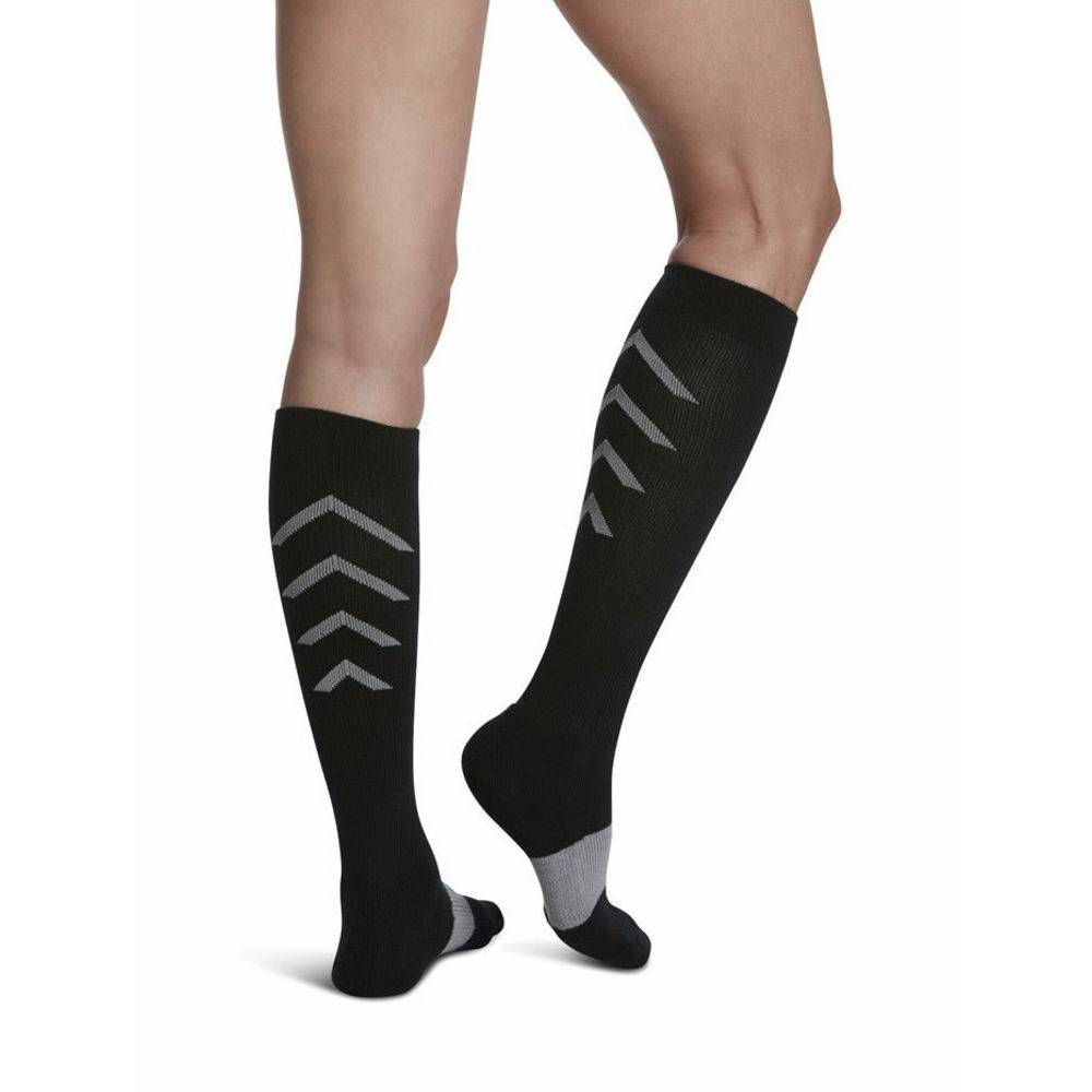 Sigvaris Unisex Athletic Recovery Compression Sock 15-20 mmHg Black